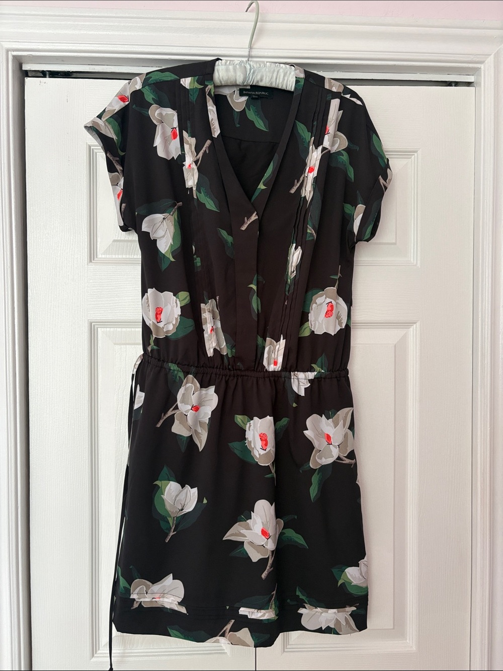 Banana Republic Black Floral V-Neck Mini Dress